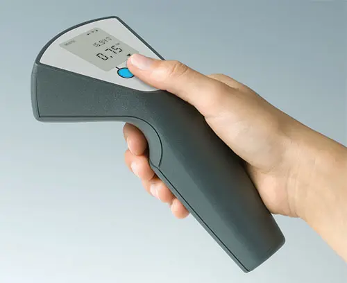 Ergonomické zapouzdření pro ovládání jednou rukou