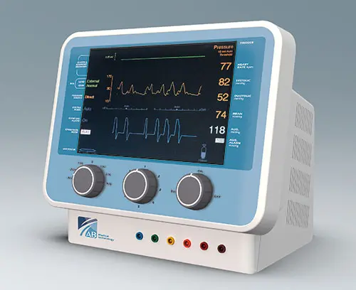 Additional area for front-mounted operating elements and connectors