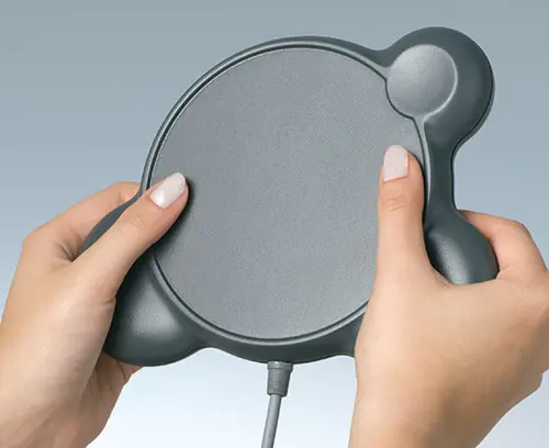 BLOB PANEL con amplio panel de mando