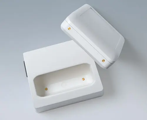 Cajas y bases con contactos integrados