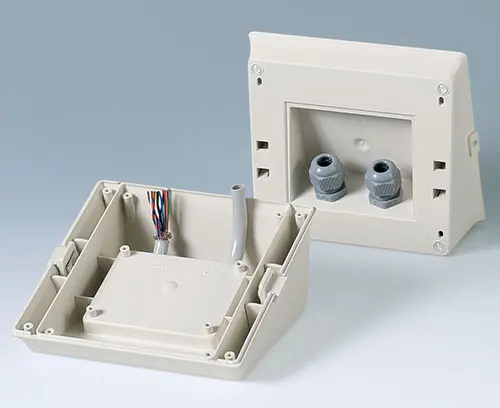 Interfaces en la base para el cableado