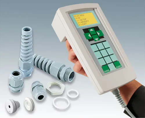 Atornilladuras de cables y pasacables en diferentes modelos y tamaños