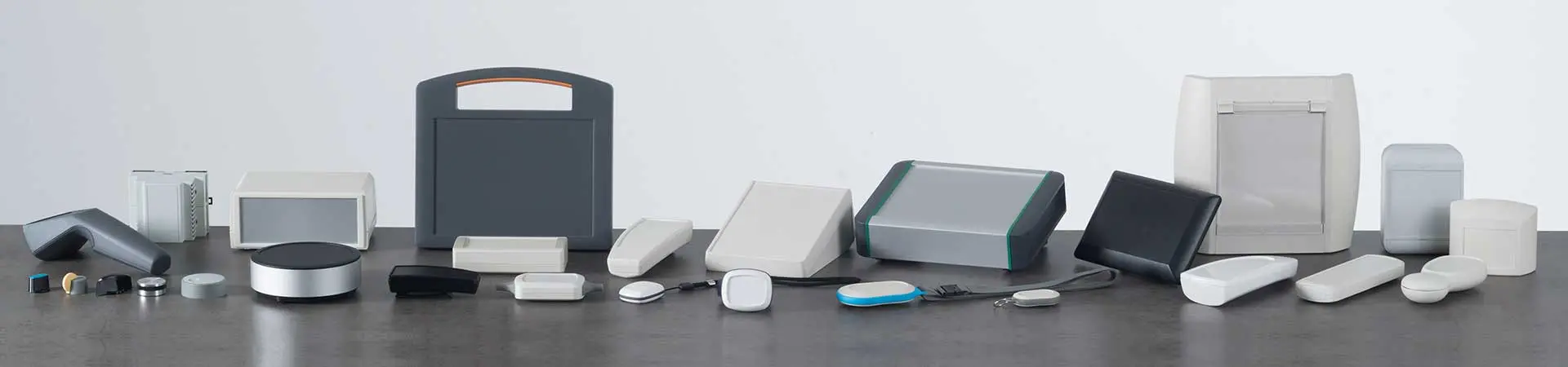 Cajas para Electrónica Estándar y Botones Giratorios para Potenciómetros