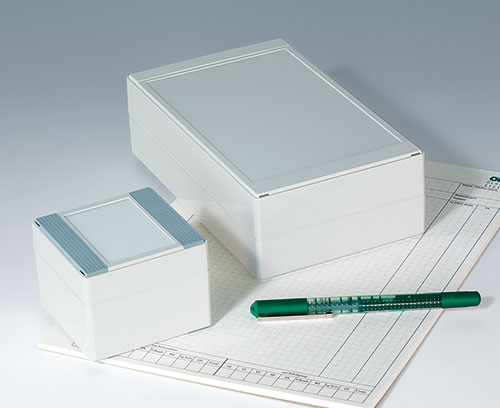ROBUST-BOX come contenitore per applicazioni a scrivania