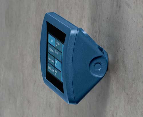 Su richiesta contenitore e supporto da parete in colore speciale