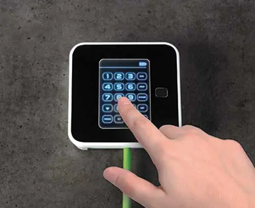 SMART-PANEL S84 con touch-screen