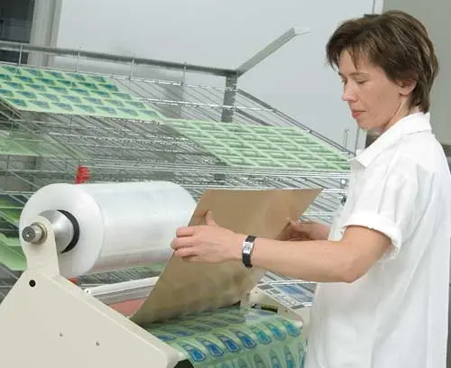 Le pellicole decorative vengono realizzate nel nostro reparto dedicato