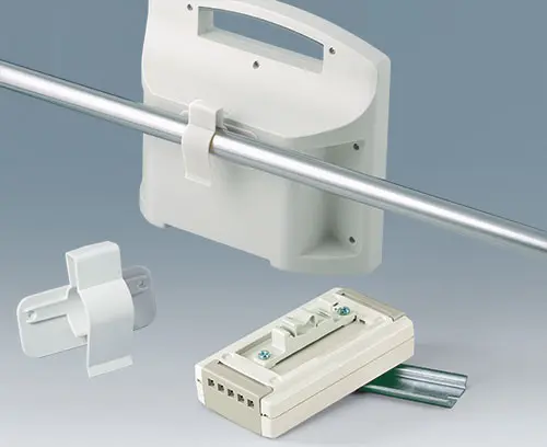 Supporti, fissaggi su binari/su tubi