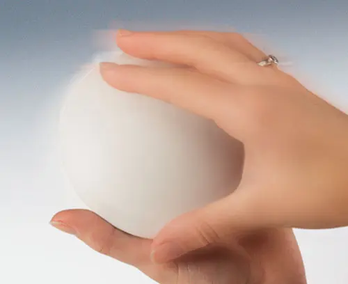 ART-CASE R110 com fecho de baioneta; união roscada possível, caso necessário