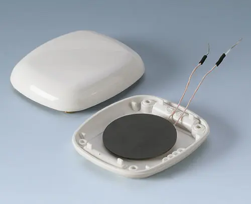 Exemplo de utilização de acumuladores com bobina receptora na parte inferior do gabinete