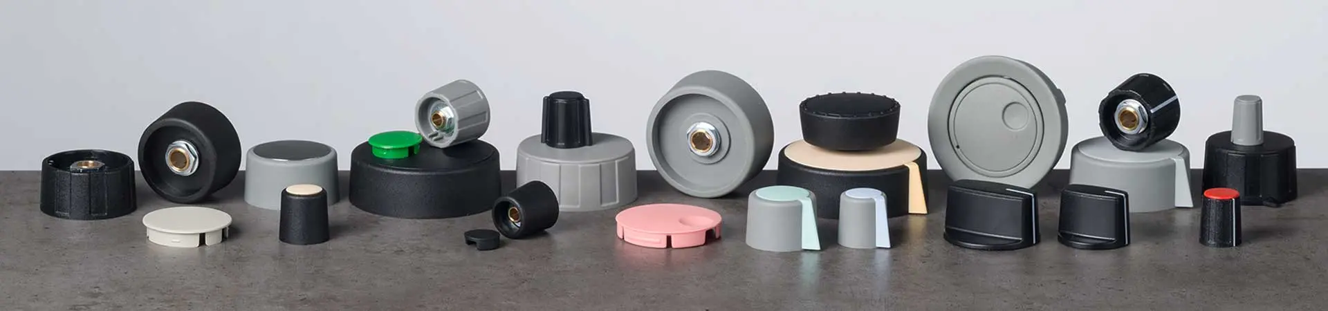 Knobs com Fixação por Meio de Pinça