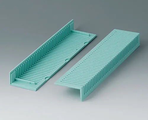 B2021005 Угловые накладки 220, с вентиляцией