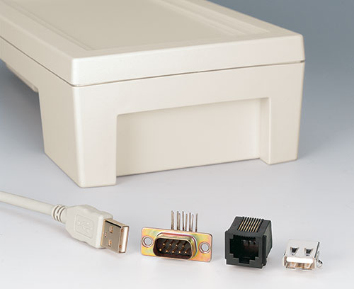 端面提供大接口界面