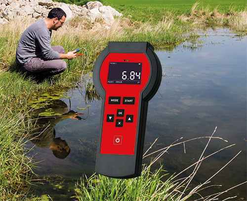 Hand-held measuring device for soil and water